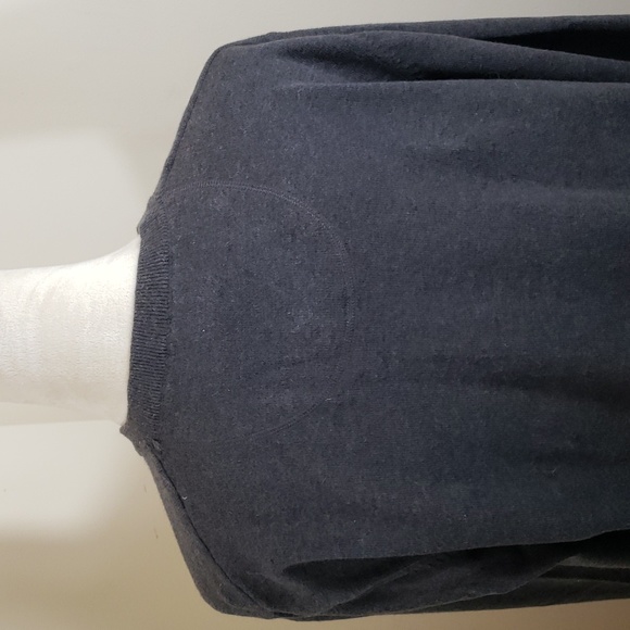 British Khaki Men's Dark Gray V Neck, Lightweight, Pull Over Sweater, Size Large - Picture 5 of 7